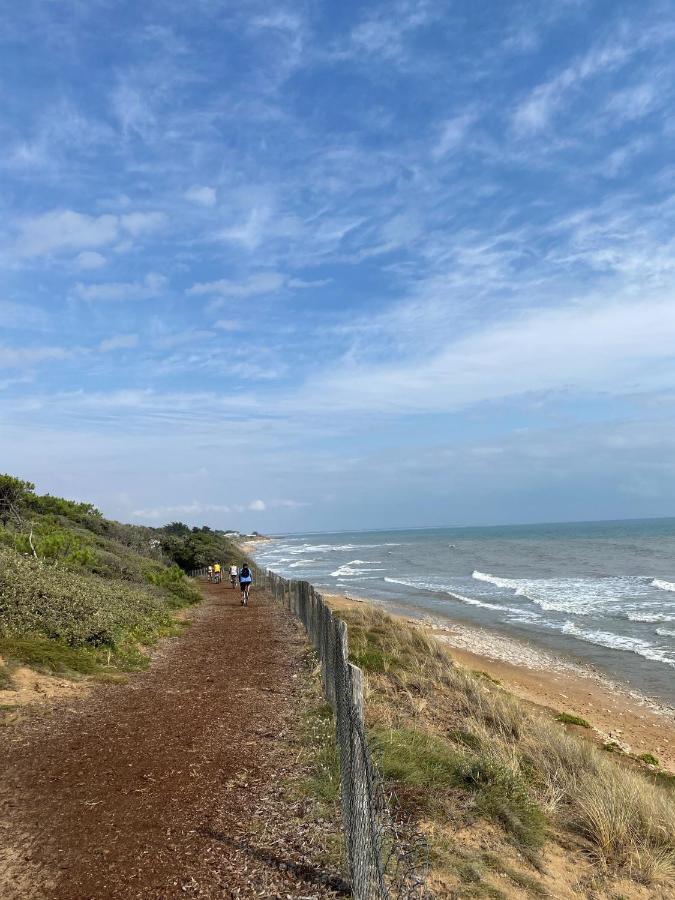 Villa Paulownia - A 1,2Km Des Plages - Tout Confort Au Coeur Du Bourg Жар-сюр-Мер Екстер'єр фото